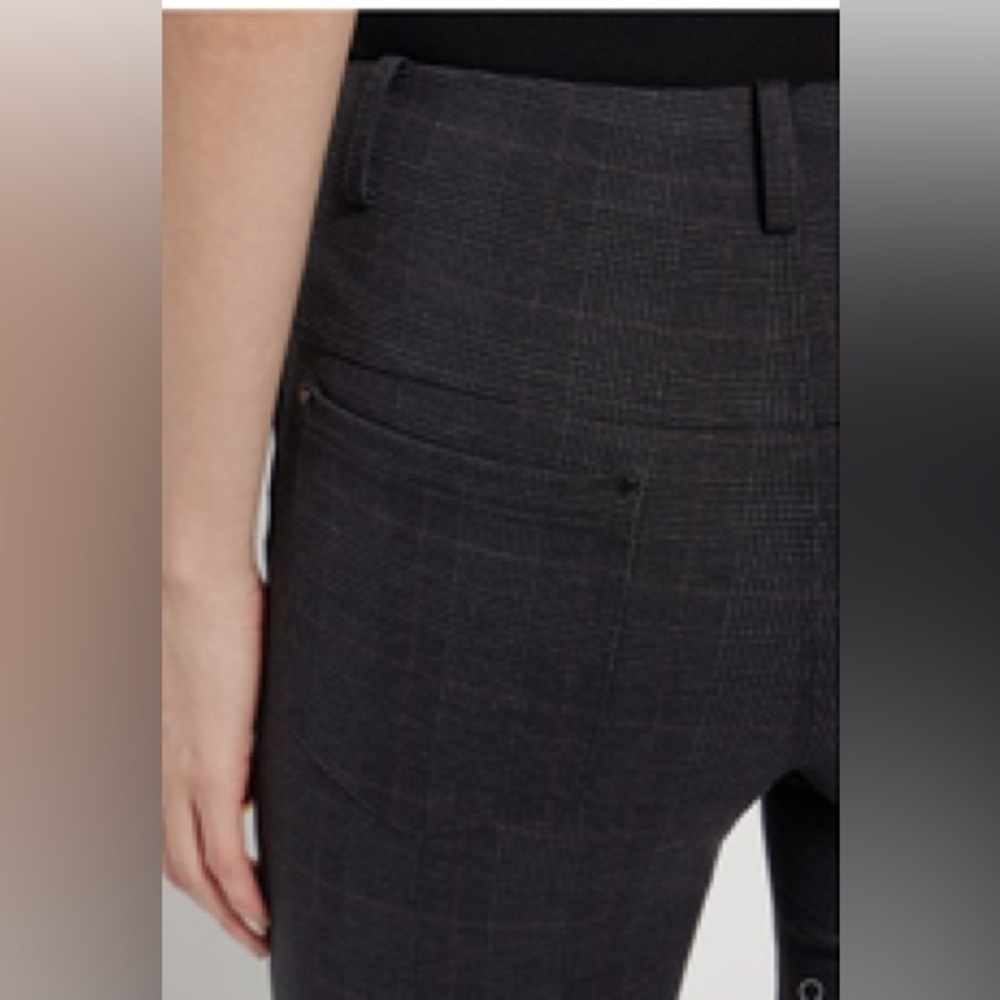 NEW Lyssé New York Ponte Jacquard Bootleg Pants - Picture 4 of 11